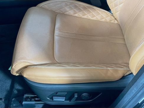 Used 2022 Kia Sorento SX Prestige w/ Rust Color Package image 20