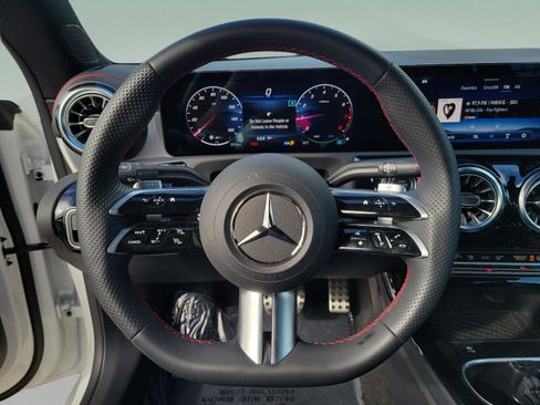 Certified 2026 Mercedes-Benz CLA 250 image 25