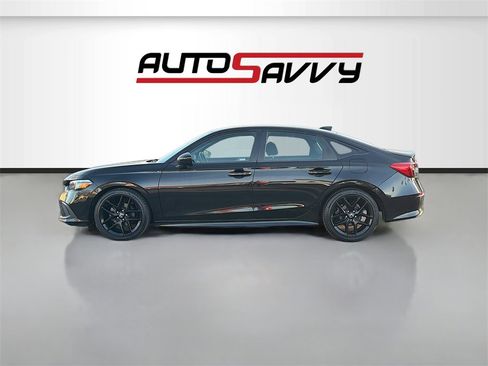 Used 2023 Honda Civic Sport image 4