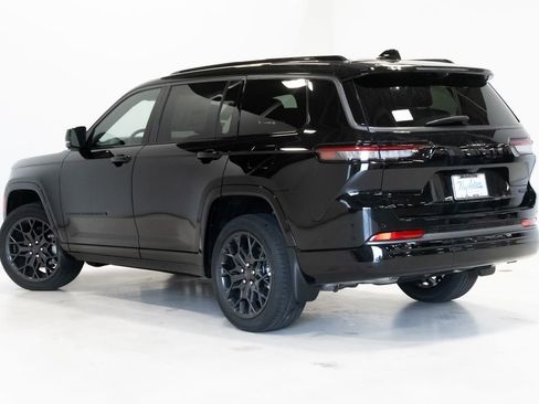 New 2026 Jeep Grand Cherokee L Summit image 30