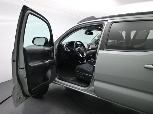 Used 2023 Toyota Tacoma 4x4 Double Cab w/ Trail Edition image 9