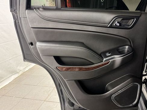 Used 2017 GMC Yukon SLE w/ HD Trailering Package image 14