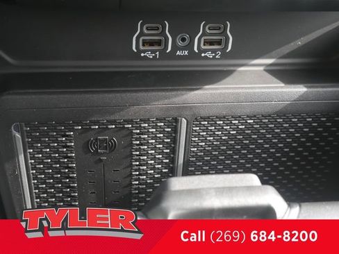 New 2026 RAM 1500 4x4 Crew Cab image 37