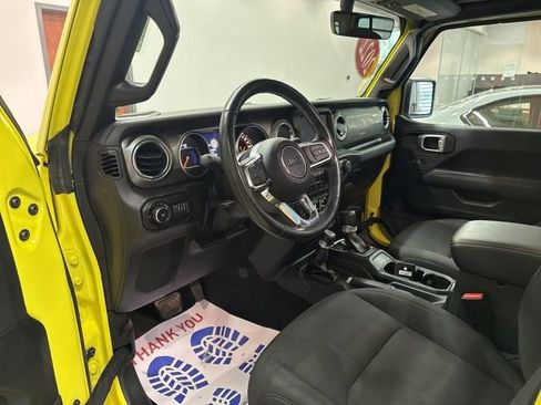 Used 2022 Jeep Wrangler Unlimited Sahara w/ Cold Weather Group image 25