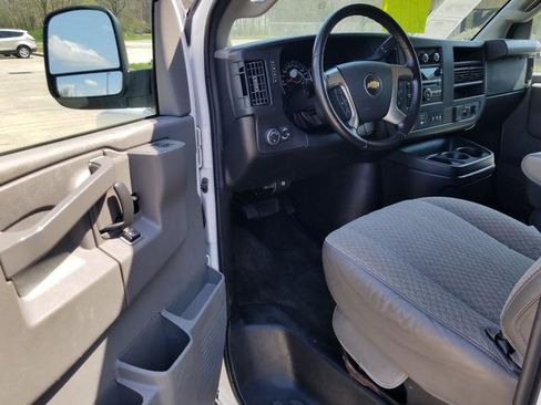 Used 2016 Chevrolet Express 2500 LS image 10