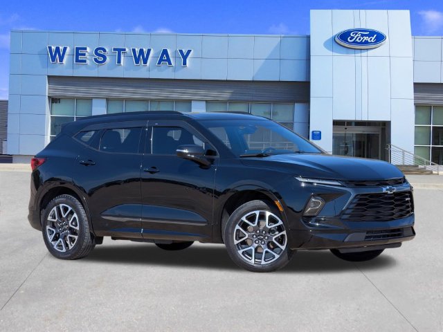 Used 2024 Chevrolet Blazer RS w/ Enhanced Convenience Package FWD image 1