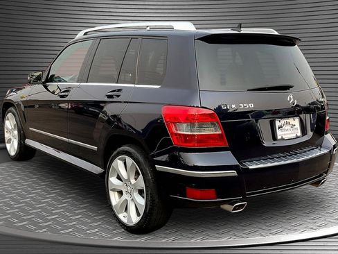 Used 2010 Mercedes-Benz GLK 350 4MATIC image 4