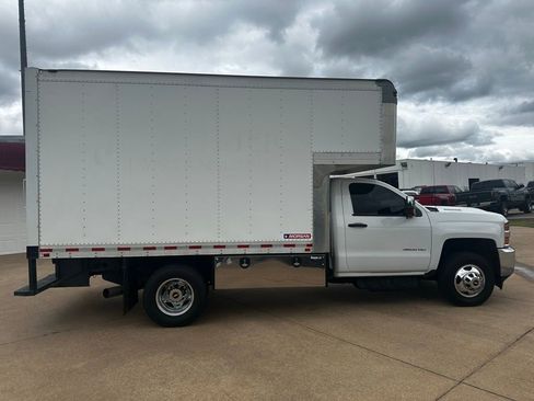 Used 2019 Chevrolet Silverado 3500 W/T w/ WT Convenience Package image 6