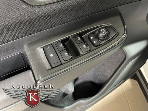 Used 2026 Subaru Outback Limited AWD/4WD image 19