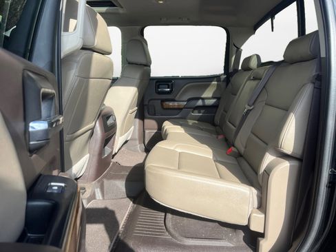 Used 2018 GMC Sierra 1500 SLT image 14