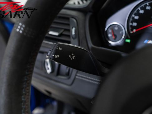 Used 2019 BMW M4 CS w/ Executive Package image 37