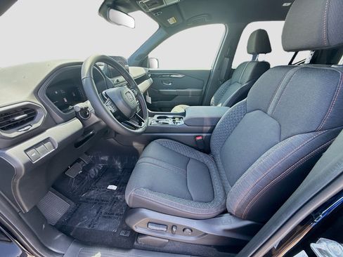 New 2026 Honda Pilot Sport image 17