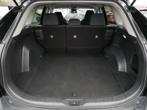 Certified 2024 Toyota RAV4 LE AWD/4WD image 18