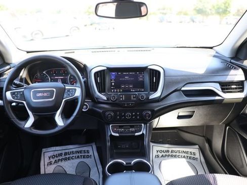 Used 2022 GMC Terrain SLE w/ Driver Convenience Package AWD/4WD image 11