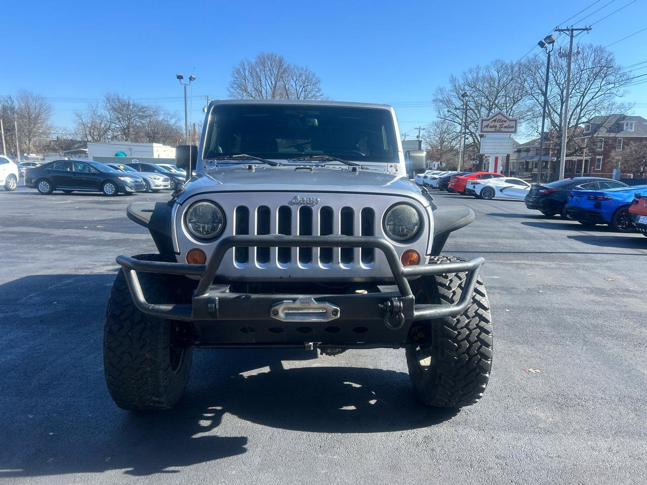 Used 2013 Jeep Wrangler Unlimited Sahara w/ Dual Top Group AWD/4WD image 2