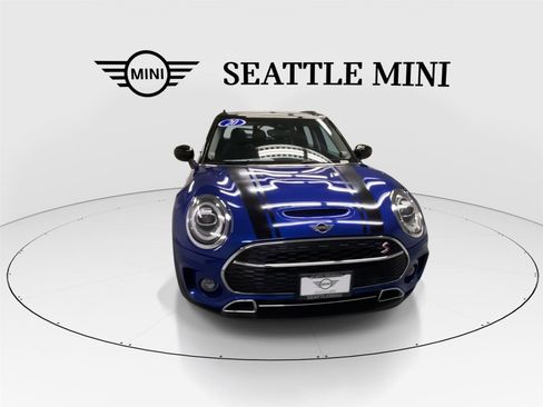 Used 2020 MINI Cooper Clubman S w/ Premium Package image 3