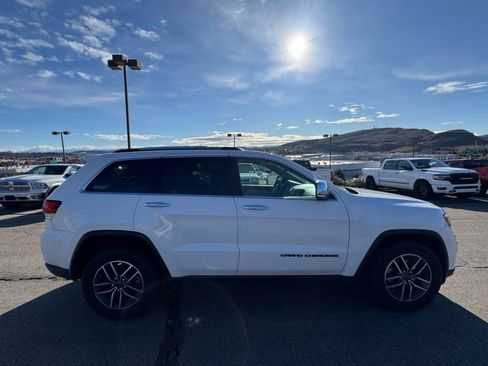Used 2020 Jeep Grand Cherokee Limited w/ Trailer Tow Group IV image 6