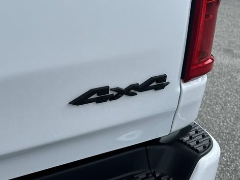 Used 2026 RAM 1500 Limited AWD/4WD image 12