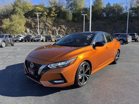 Used 2023 Nissan Sentra SR image 3