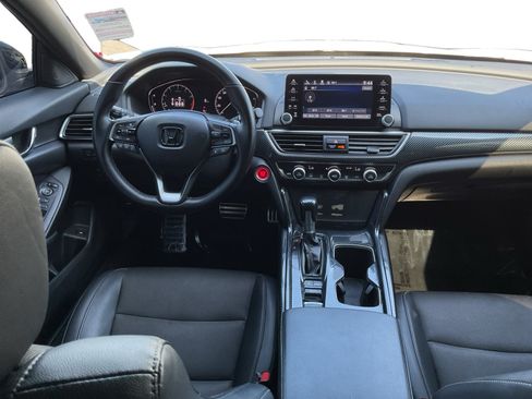 Used 2022 Honda Accord Sport image 11
