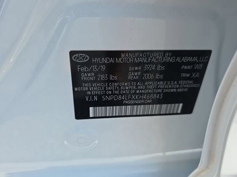 Used 2019 Hyundai Elantra Value Edition w/ Winter Weather Package FWD image 36