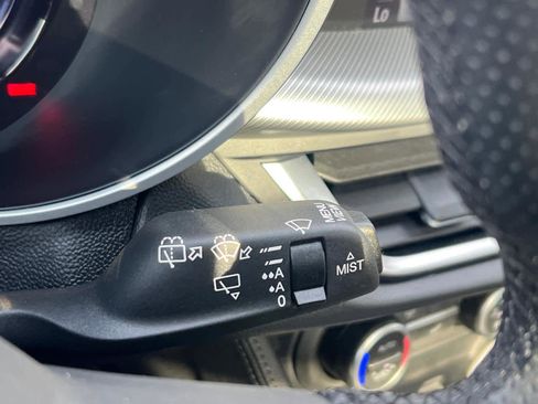 Used 2024 Alfa Romeo Stelvio Ti AWD/4WD image 18