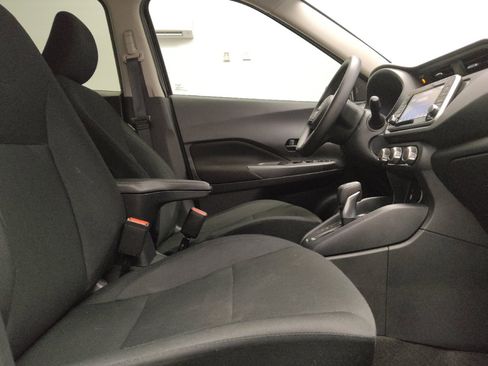 Used 2024 Nissan Kicks S FWD image 21