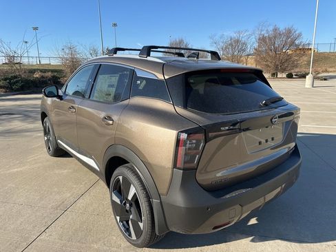 New 2026 Nissan Kicks SR w/ Cold Weather Package image 6