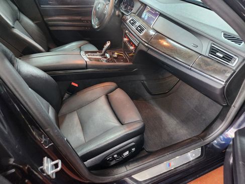 Used 2014 BMW 740Li image 15