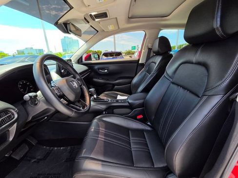 Used 2025 Honda HR-V EX-L image 17
