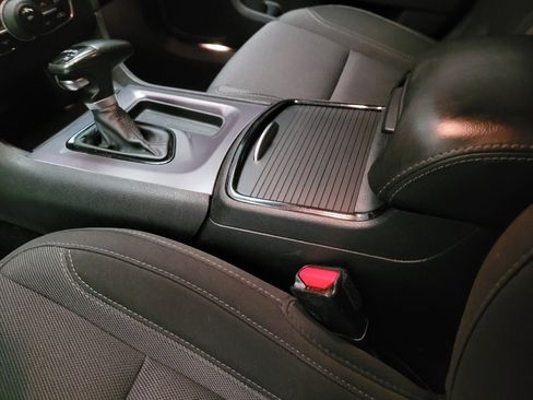 Used 2019 Dodge Charger SXT w/ Plus Group image 26