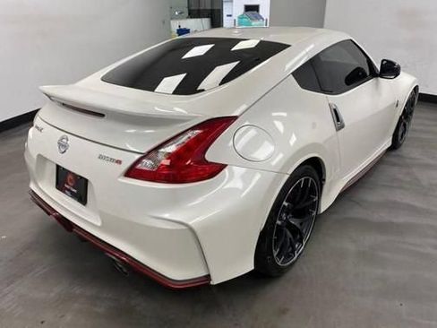 Used 2016 Nissan 370Z NISMO RWD image 7
