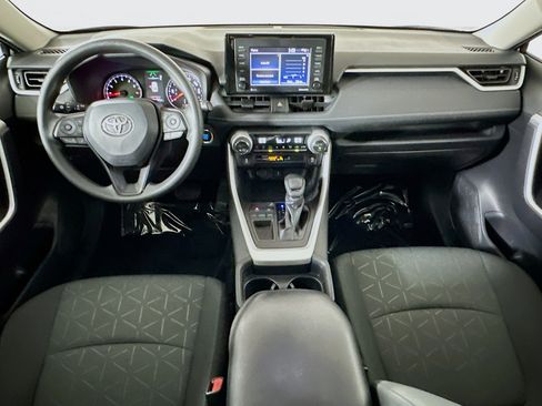 Used 2021 Toyota RAV4 XLE image 27