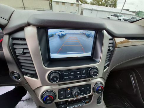 Used 2017 GMC Yukon XL Denali w/ Open Road Package image 21