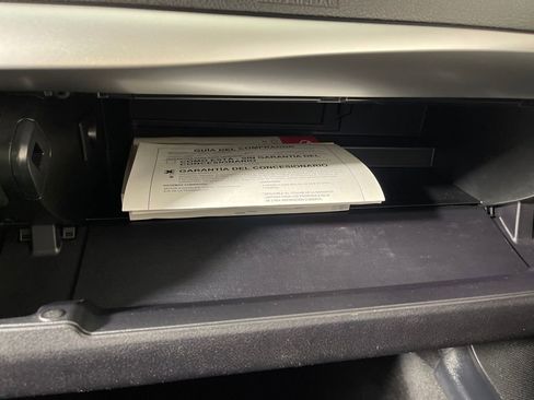 Used 2016 Toyota Camry XSE image 25