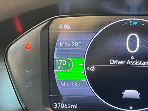 Used 2023 Chevrolet Bolt LT w/ Driver Confidence Package image 20