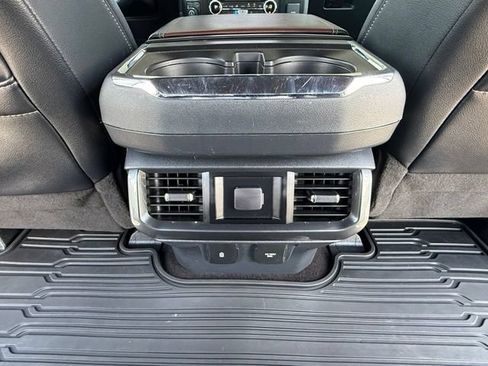 Used 2022 Ford F150 Lariat w/ Max Trailer Tow Package AWD/4WD image 19