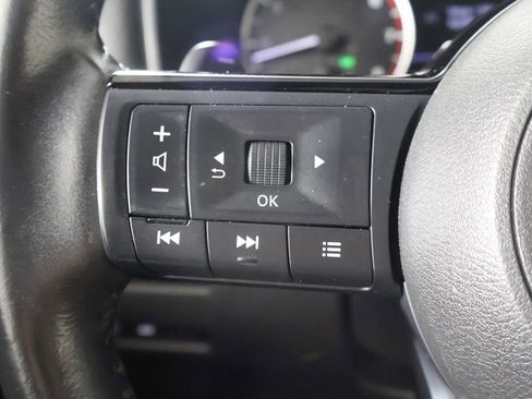 Used 2023 Nissan Rogue SL AWD/4WD image 38