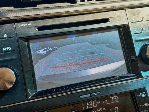 Used 2017 Toyota Avalon XLE Premium w/ Carpet Mat Package FWD image 14