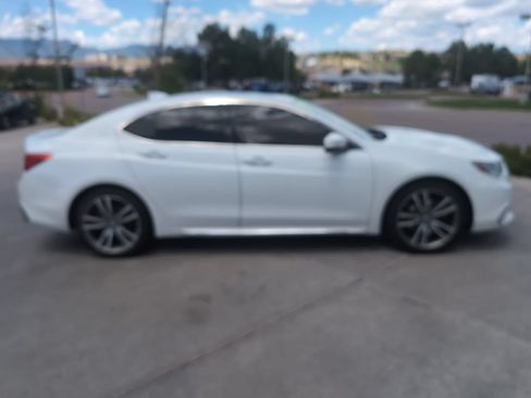 Used 2019 Acura TLX V6 w/ Advance Package FWD image 10
