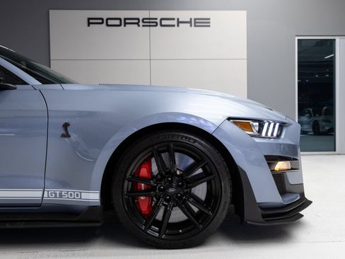 Used 2022 Ford Mustang Shelby GT500 w/ Technology Package RWD image 11