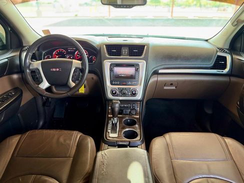 Used 2016 GMC Acadia SLT w/ Premium Edition FWD image 17