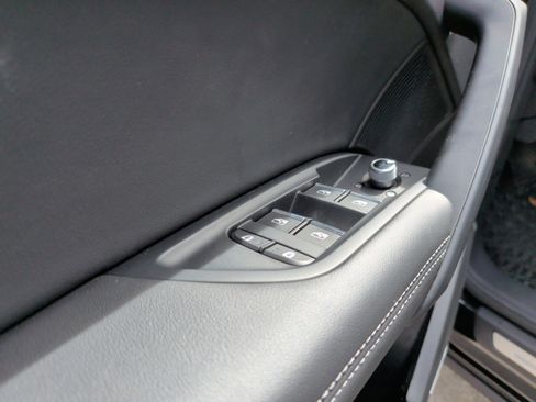 Certified 2023 Audi Q5 2.0T Premium Plus w/ Premium Plus Package image 15