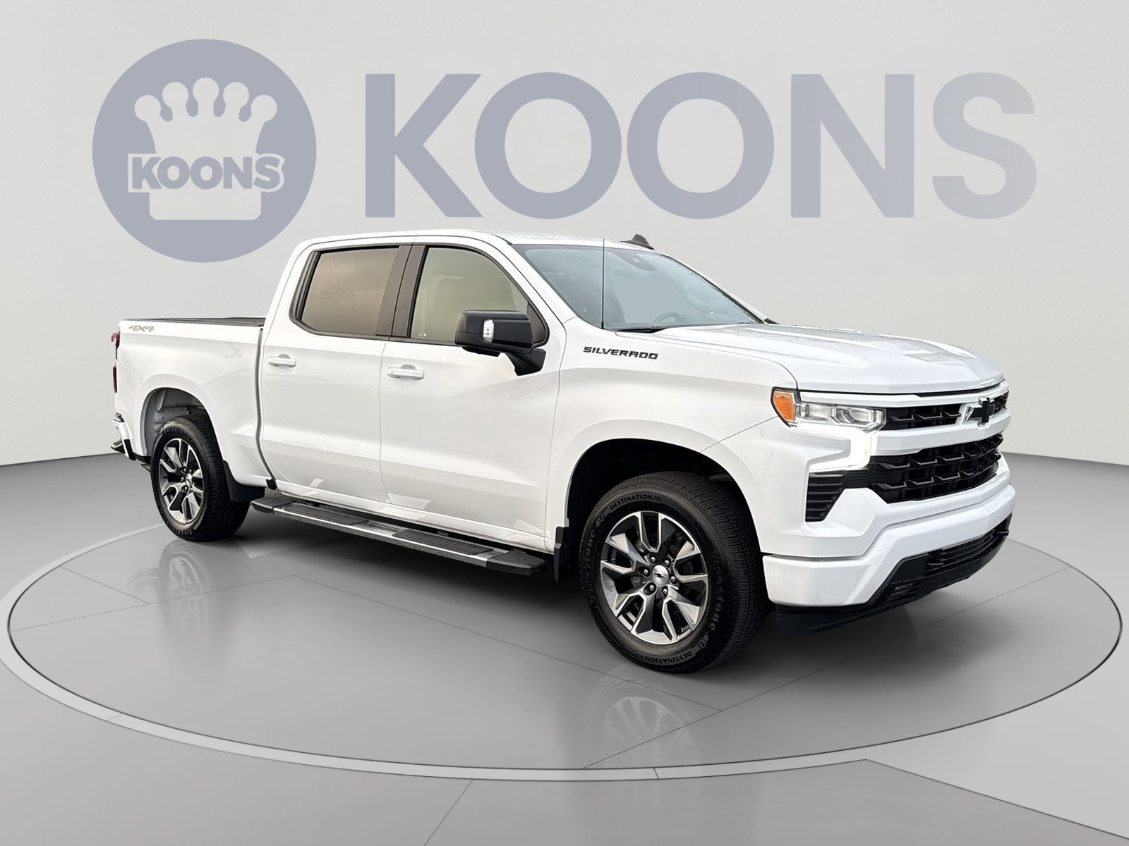 Used 2023 Chevrolet Silverado 1500 RST w/ Convenience Package II AWD/4WD image 2