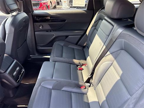 New 2025 Lincoln Nautilus Reserve w/ Jet Appearance Package image 18