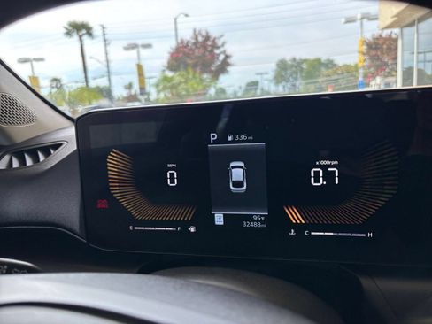 Used 2025 Kia K4 FWD image 40