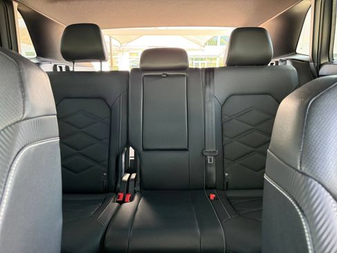 Used 2026 Volkswagen Atlas Cross Sport SE AWD/4WD image 41