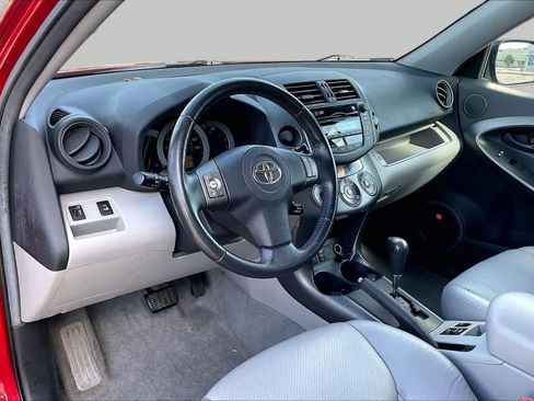 Used 2011 Toyota RAV4 Limited w/ Limited Extra Value Pkg FWD image 16