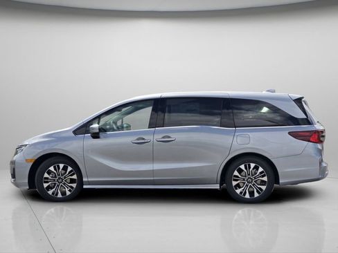 New 2026 Honda Odyssey Elite image 4