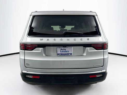 Used 2022 Jeep Wagoneer Series III w/ Rear Seat Video Group 1 RWD image 6